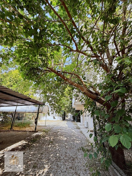 Güzeloba'da Satılık İkiz Villa, 440m² Arsa, 5+1 / 5+1 — fotoğraf 6