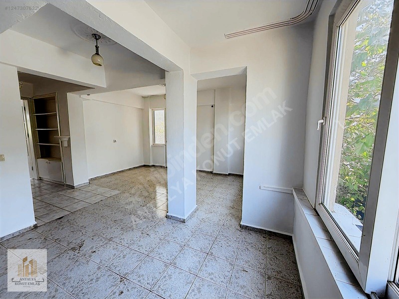 Güzeloba'da Satılık İkiz Villa, 440m² Arsa, 5+1 / 5+1 — fotoğraf 14