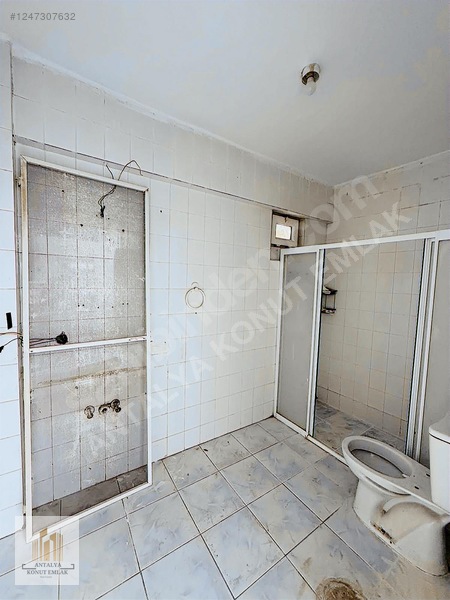 Güzeloba'da Satılık İkiz Villa, 440m² Arsa, 5+1 / 5+1 — fotoğraf 22