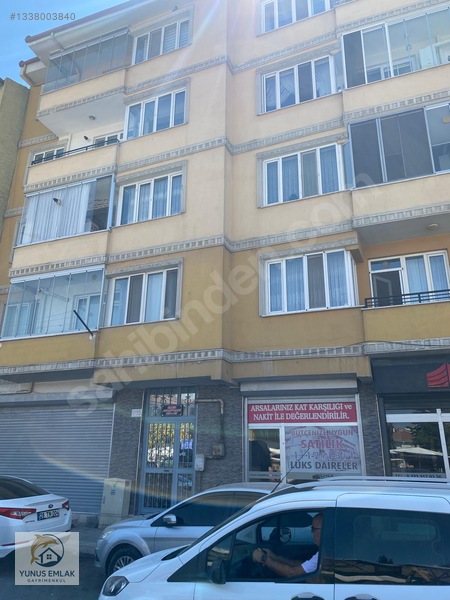 Huzur Mah.alirıza Efendi Cd.kiralık Kombili 3+1 Daire