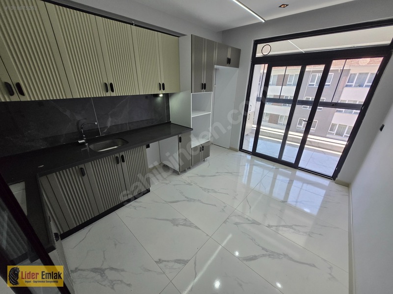 Eskişehir Çamlıca Mahallesinde Satılık 2+1 Daire — fotoğraf 2