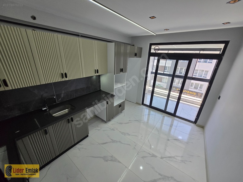 Eskişehir Çamlıca Mahallesinde Satılık 2+1 Daire — fotoğraf 4