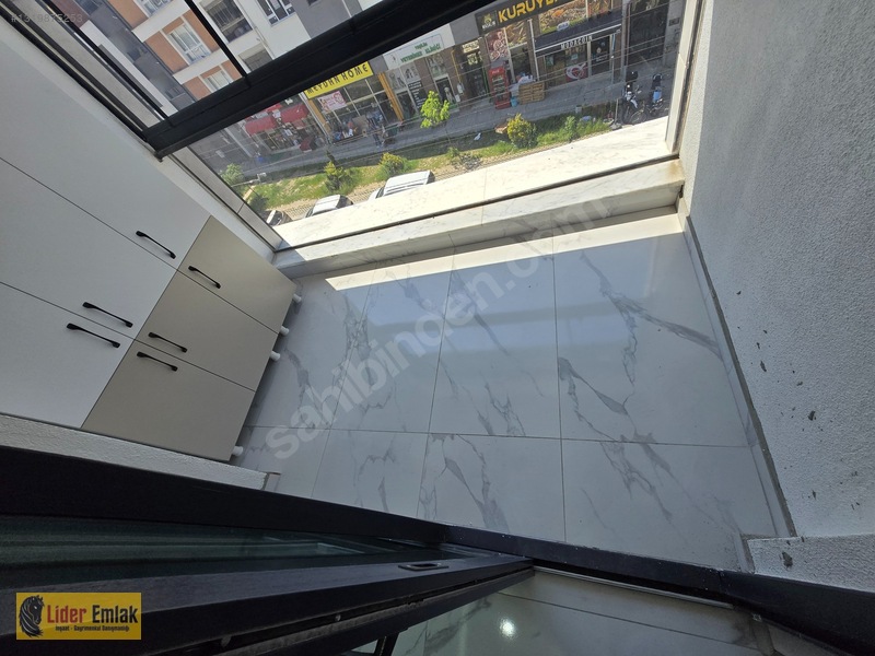 Eskişehir Çamlıca Mahallesinde Satılık 2+1 Daire — fotoğraf 5