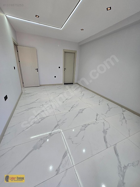 Eskişehir Çamlıca Mahallesinde Satılık 2+1 Daire — fotoğraf 15