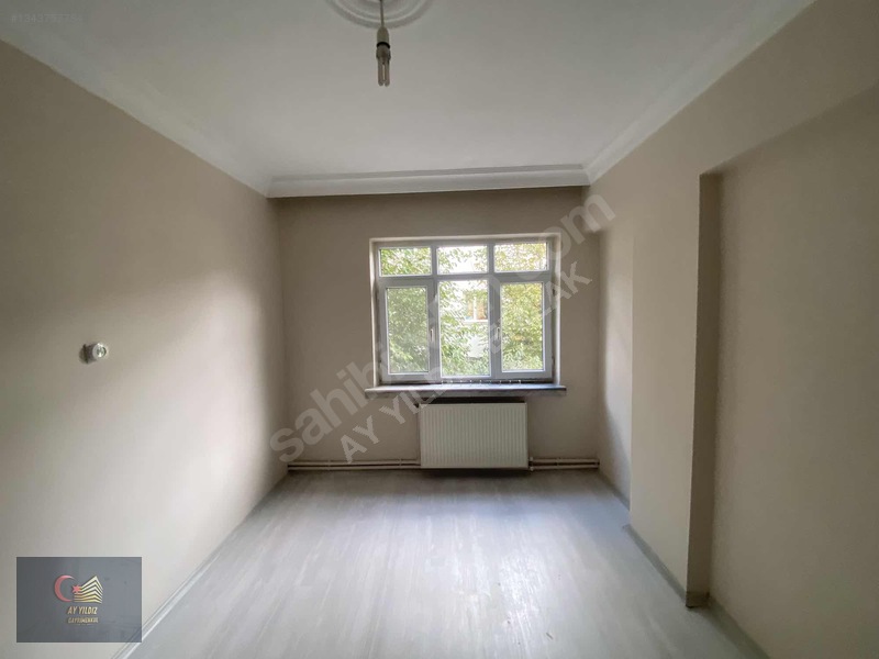Çarşı Merkeze Yakın Kiralık Ara Kat 3+1 Daire — fotoğraf 3