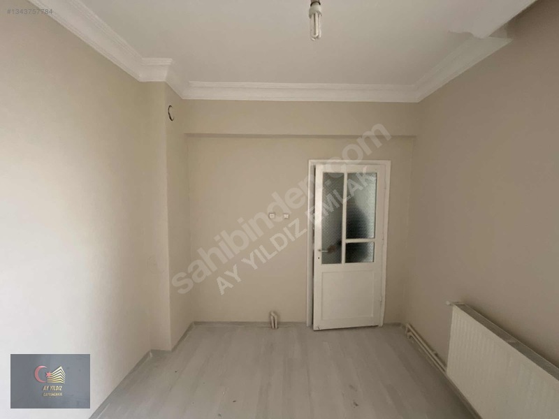 Çarşı Merkeze Yakın Kiralık Ara Kat 3+1 Daire — fotoğraf 8