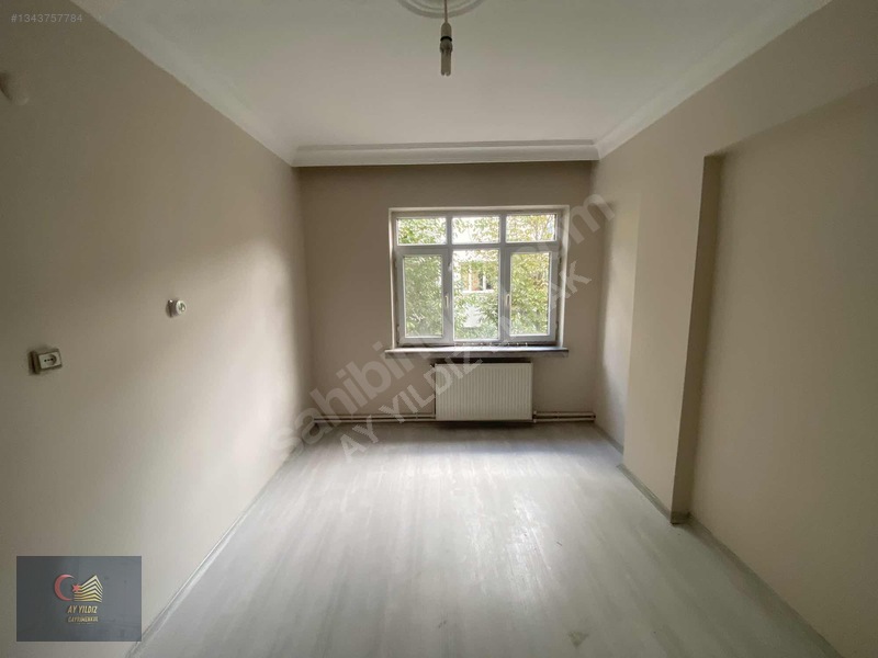 Çarşı Merkeze Yakın Kiralık Ara Kat 3+1 Daire — fotoğraf 15