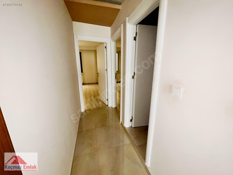 Ataşehir Fetih Mah 1.kat 2+1 100m2geniş Yeni Bina Asansör-balkon — fotoğraf 17