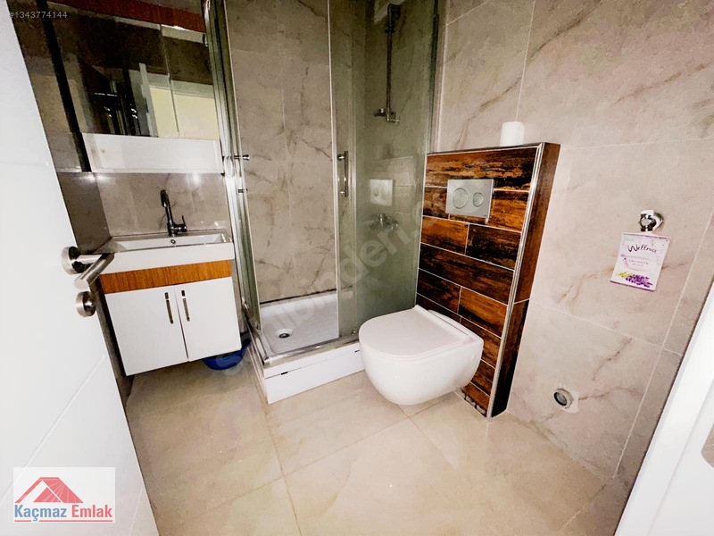 Ataşehir Fetih Mah 1.kat 2+1 100m2geniş Yeni Bina Asansör-balkon — fotoğraf 18