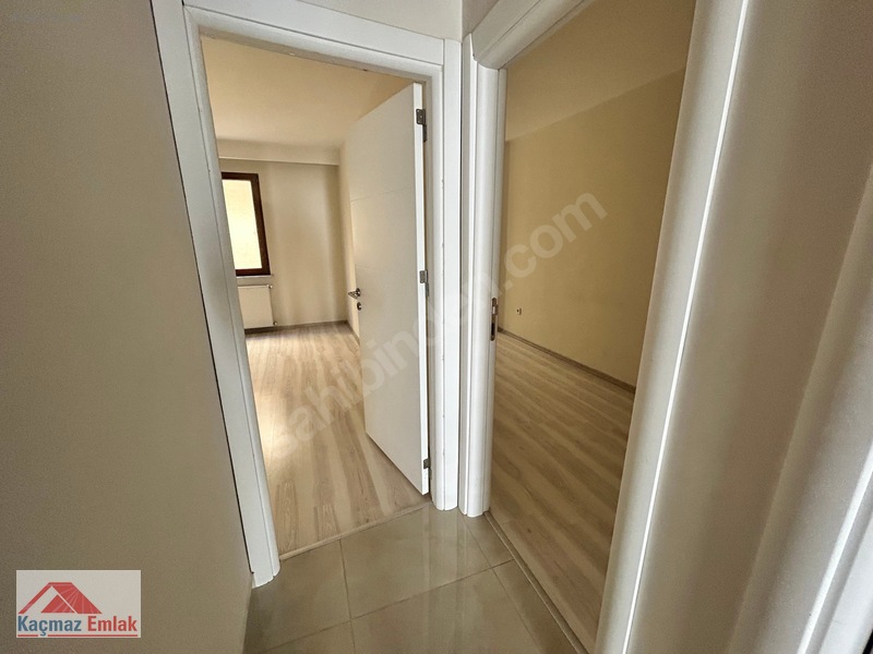 Ataşehir Fetih Mah 1.kat 2+1 100m2geniş Yeni Bina Asansör-balkon — fotoğraf 21