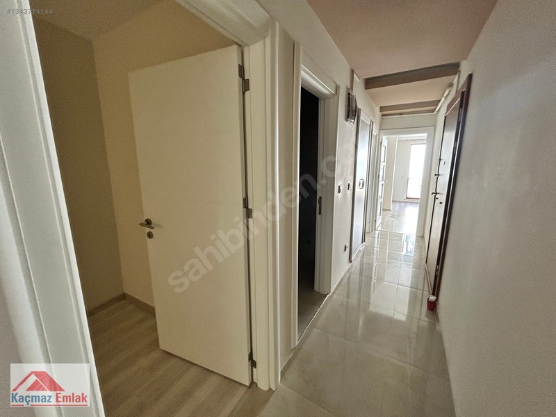 Ataşehir Fetih Mah 1.kat 2+1 100m2geniş Yeni Bina Asansör-balkon — fotoğraf 28