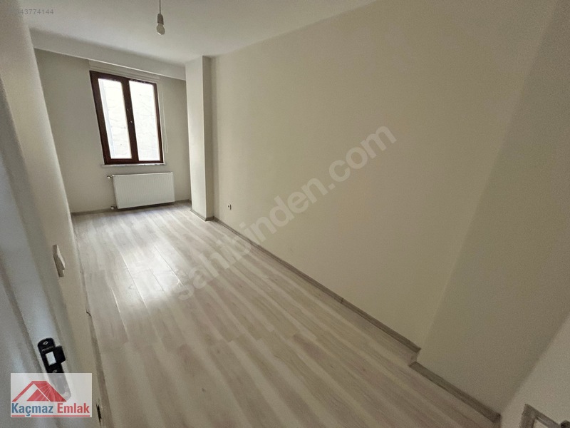 Ataşehir Fetih Mah 1.kat 2+1 100m2geniş Yeni Bina Asansör-balkon — fotoğraf 29