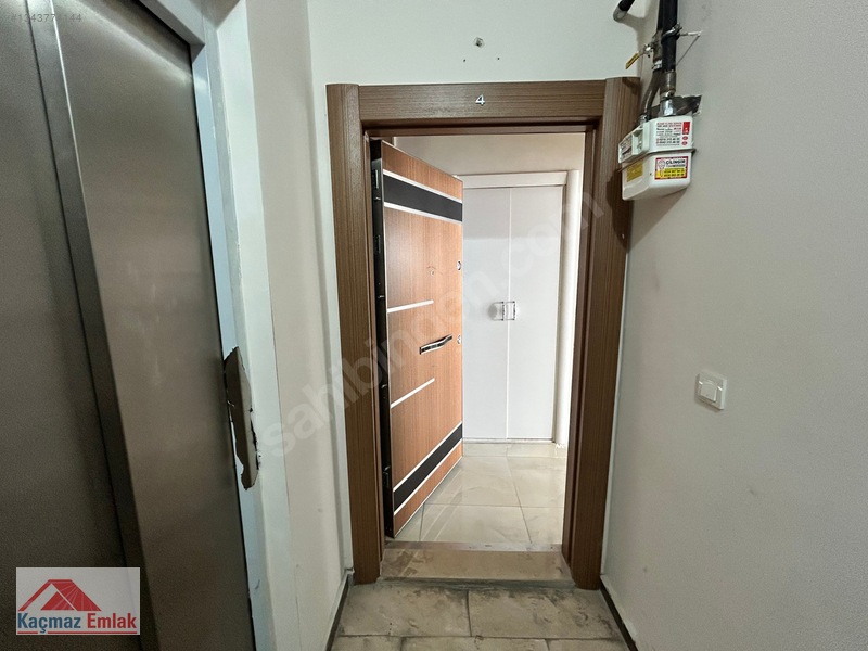 Ataşehir Fetih Mah 1.kat 2+1 100m2geniş Yeni Bina Asansör-balkon — fotoğraf 33