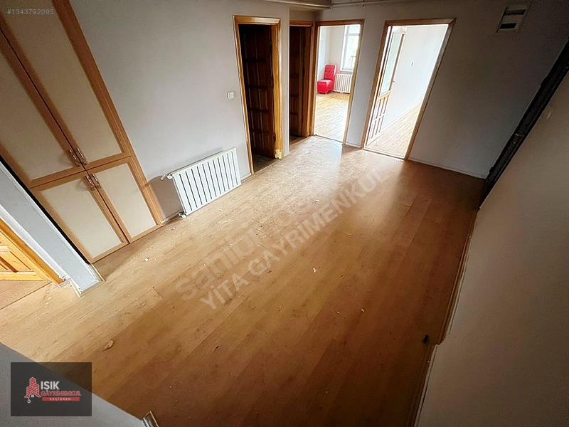 *ışıktan Ragıp Tüzün Cadde Üzeri Harika Genişlikte Arakatta 3+1* — fotoğraf 28