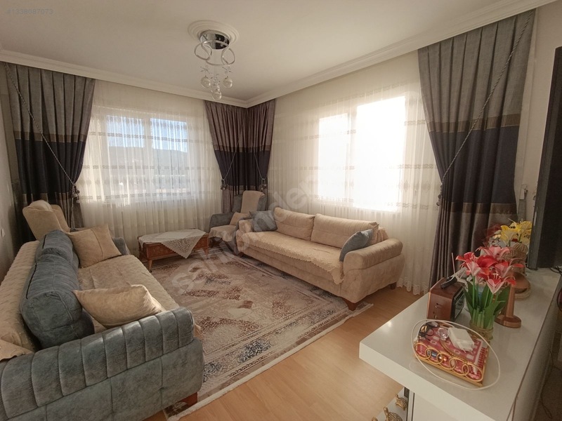 Kökoğlu'ndan Sporkentte Cadde Üzerinde Bakımlı Ve Masrafsız 2+1