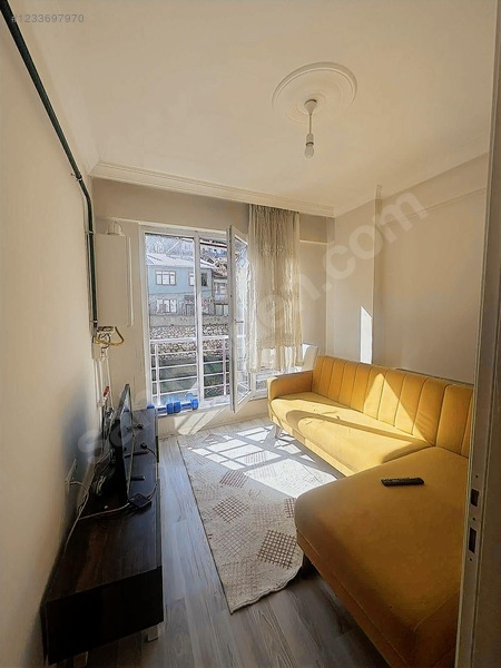 Şehir Merkezinde Bölünmüş 1+1 Ayrı Kiracılı Yatırımlık Dubleks — fotoğraf 12
