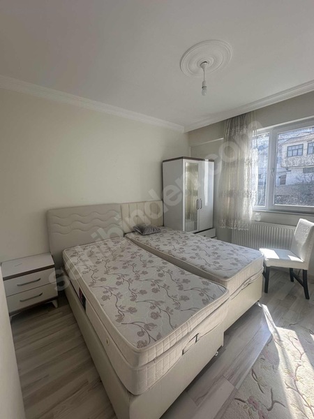 Şehir Merkezinde Bölünmüş 1+1 Ayrı Kiracılı Yatırımlık Dubleks — fotoğraf 15