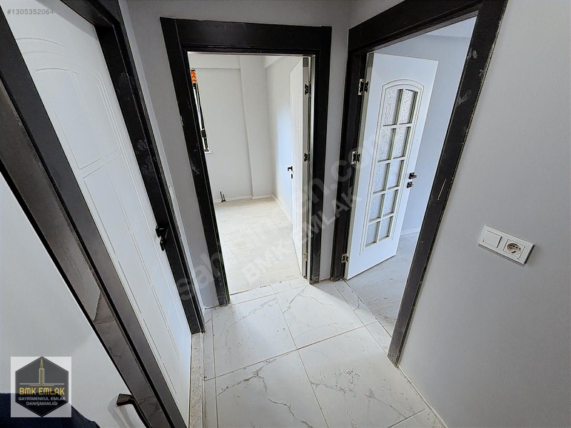 Bmk'da Finike Kum Mahallesinde Denize Yakın Satılık 1+1 — fotoğraf 9