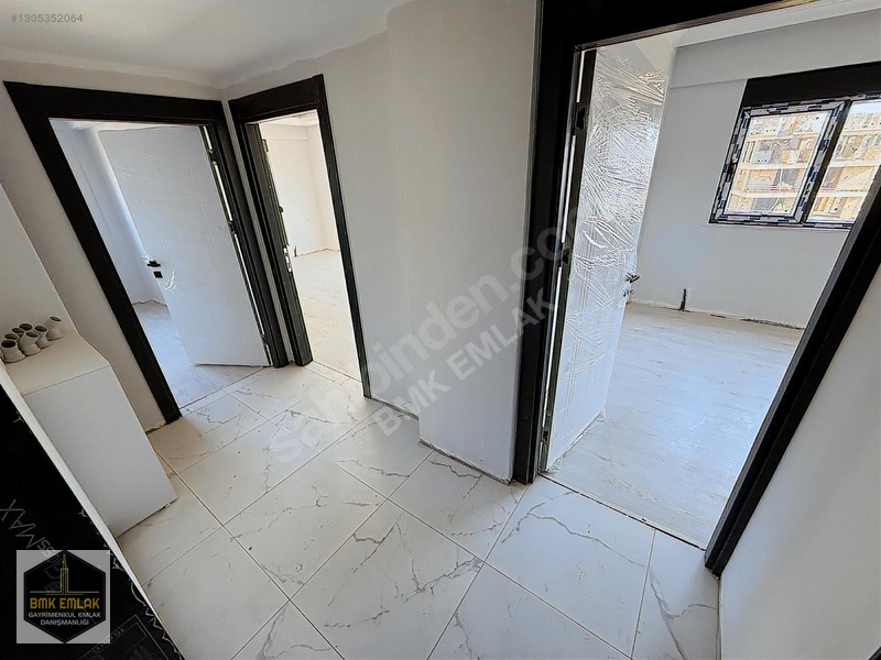 Bmk'da Finike Kum Mahallesinde Denize Yakın Satılık 1+1 — fotoğraf 10