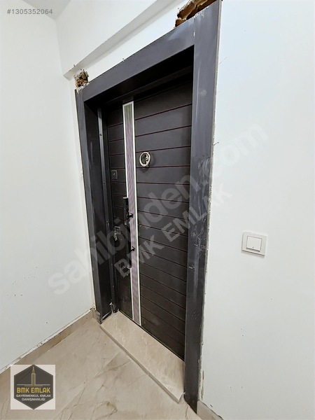 Bmk'da Finike Kum Mahallesinde Denize Yakın Satılık 1+1 — fotoğraf 12