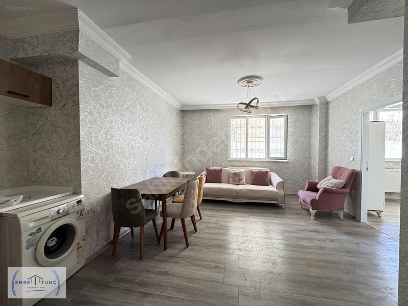 Binevler Mahallesinde 1+1 Geniş Kiralık Daire — fotoğraf 2