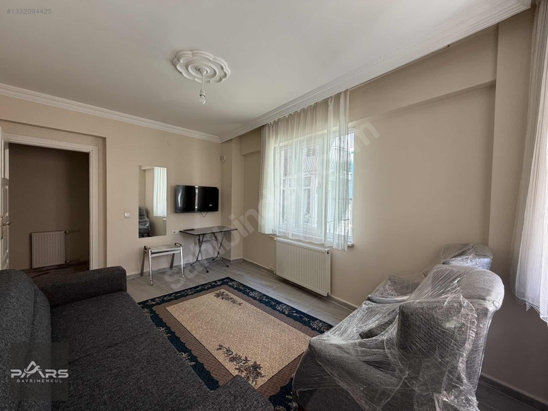 Pars Gayrimenkul'den Merkezde 60m² 1+1 Eşyalı Daire