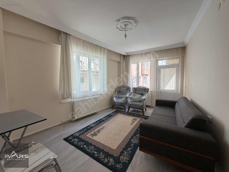 Pars Gayrimenkul'den Merkezde 60m² 1+1 Eşyalı Daire — fotoğraf 2