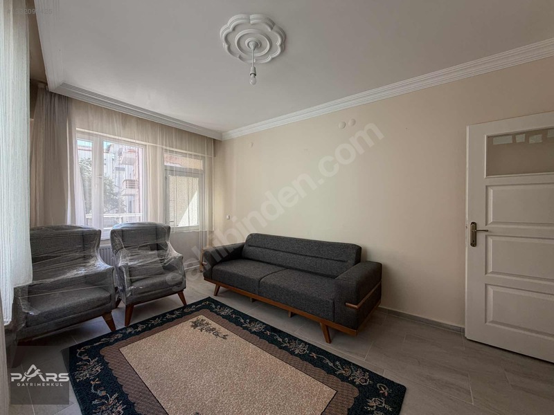 Pars Gayrimenkul'den Merkezde 60m² 1+1 Eşyalı Daire — fotoğraf 3