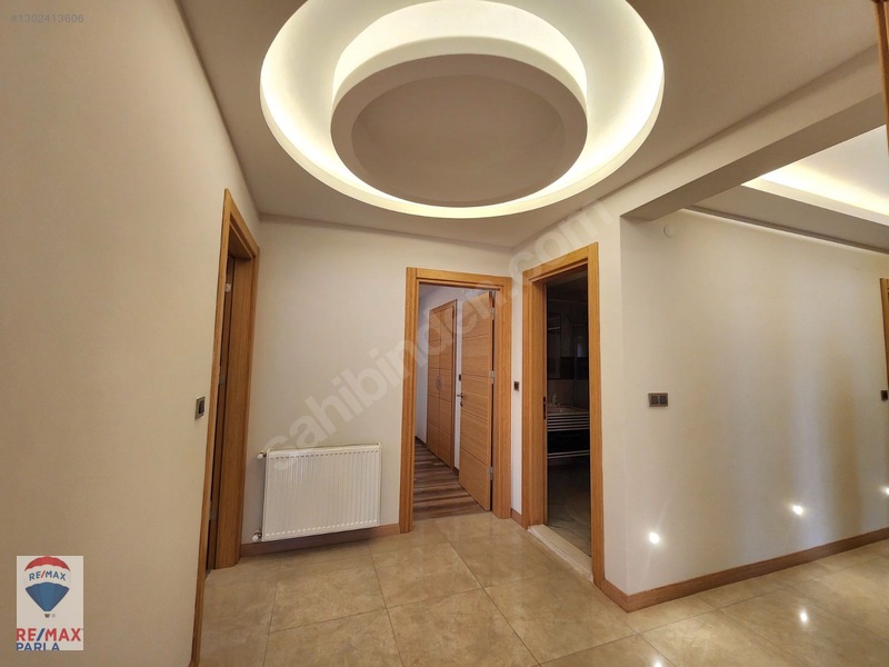 Damla Demir Gür'den Ömürevlerinde Kullanışlı Satılık 4+1 Daire — fotoğraf 8