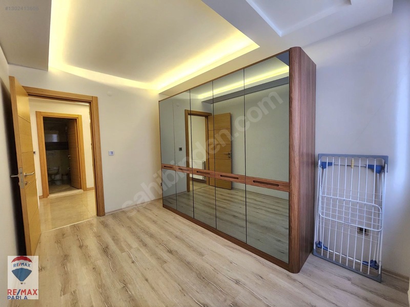 Damla Demir Gür'den Ömürevlerinde Kullanışlı Satılık 4+1 Daire — fotoğraf 28
