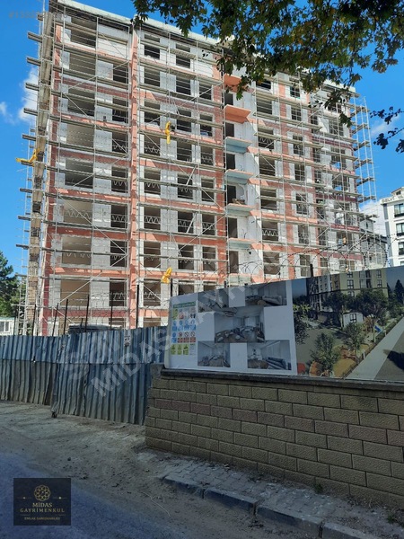 Kartal Cumhuriyet Mah.modern Projede K.otoparklı Ara Kat 2+1 — fotoğraf 3