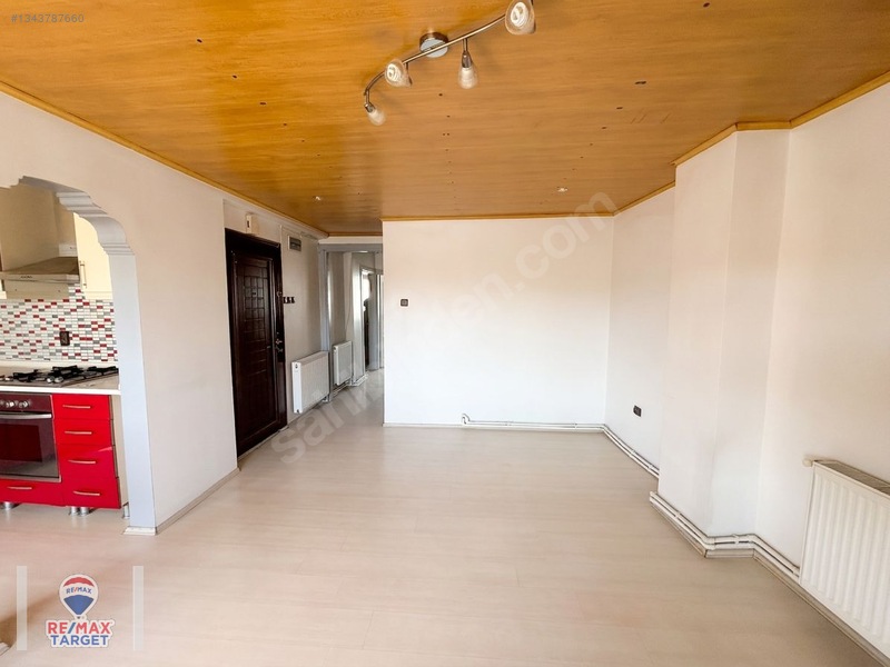 Güneşli Mahallesinde 2+1 110m² Ferah Kiralık Daire — fotoğraf 4