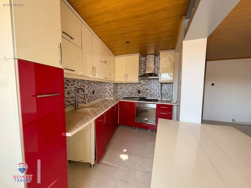 Güneşli Mahallesinde 2+1 110m² Ferah Kiralık Daire — fotoğraf 7