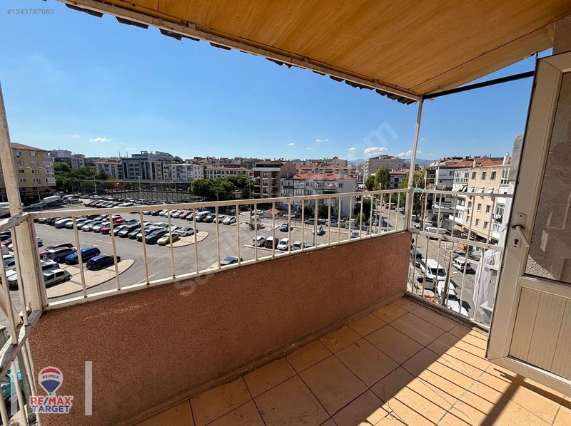 Güneşli Mahallesinde 2+1 110m² Ferah Kiralık Daire — fotoğraf 8