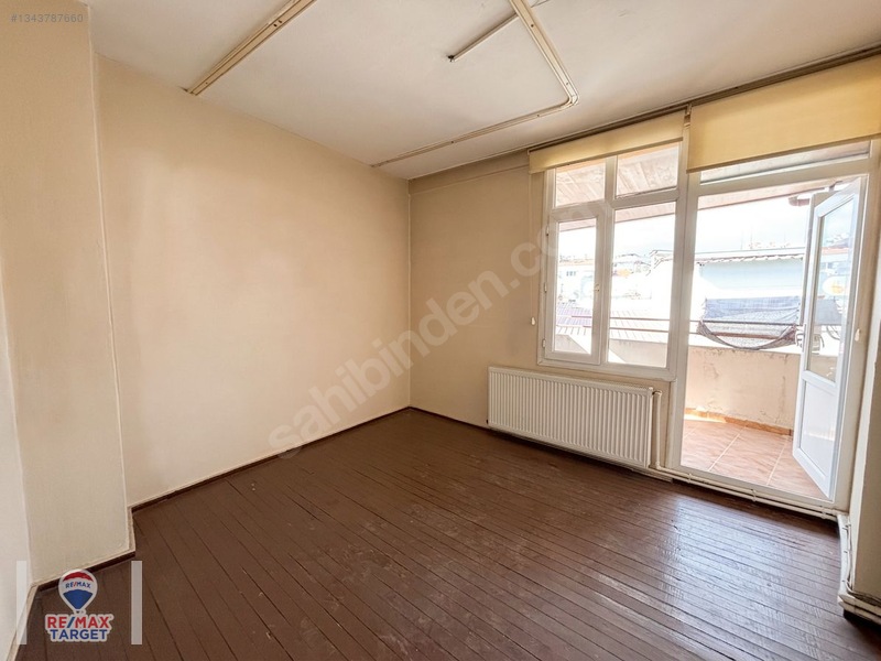 Güneşli Mahallesinde 2+1 110m² Ferah Kiralık Daire — fotoğraf 19