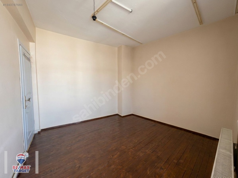 Güneşli Mahallesinde 2+1 110m² Ferah Kiralık Daire — fotoğraf 20
