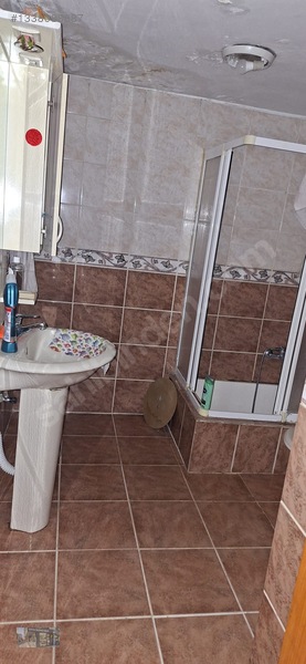 Ümraniye Üsküdarlar Sitesinde Kiralık Daire 3+1 Kaloriferli — fotoğraf 18