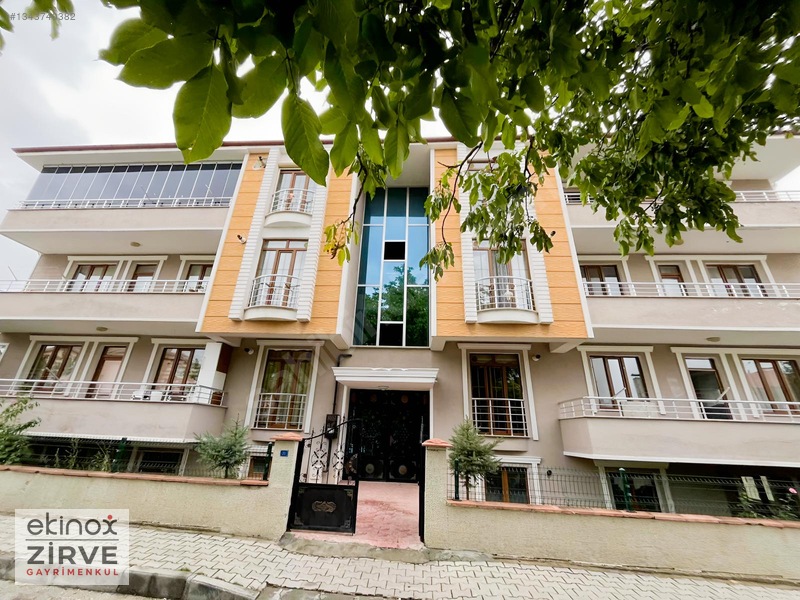 Ekinox Zirve/ Ergenekon Mah. Kiralık Geniş 3+1 Ferah Daire — fotoğraf 2