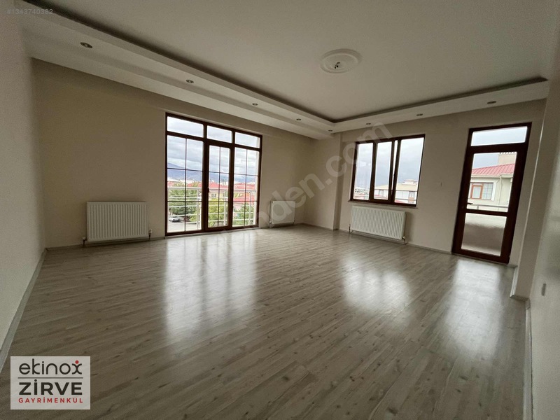 Ekinox Zirve/ Ergenekon Mah. Kiralık Geniş 3+1 Ferah Daire — fotoğraf 17