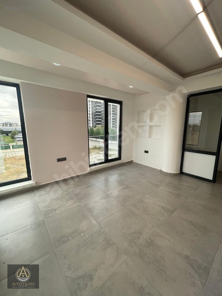 Uydukent Prestijli Lokasyon,köşe Konum 2+1 Ofis/dükkan — fotoğraf 10