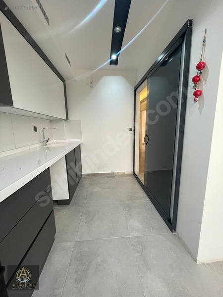 Uydukent Prestijli Lokasyon,köşe Konum 2+1 Ofis/dükkan — fotoğraf 23