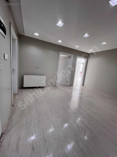 Gül Gayrimenkulden Kiralık 2+1 Ofis Maraş Cad Emlak Katılım Yanı — fotoğraf 7