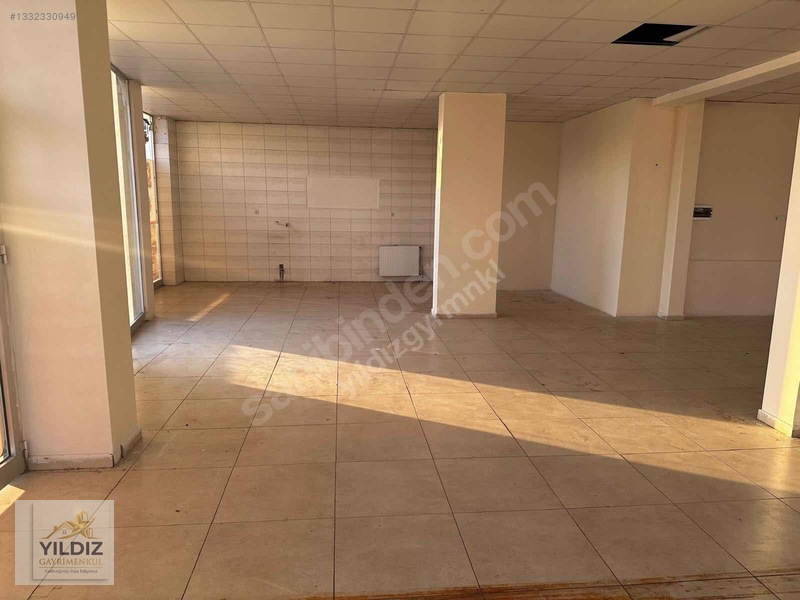 Yıldız Gayrimenkul'den Ulukentte Kiralık Dükkan + Depo Fırsatı — fotoğraf 3