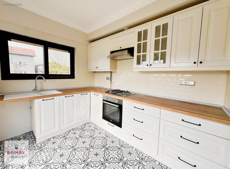 Remax Şaban Karakaş Tan Acil Satılık Müstakil Bahçeli Sıfır 3+1 — fotoğraf 12