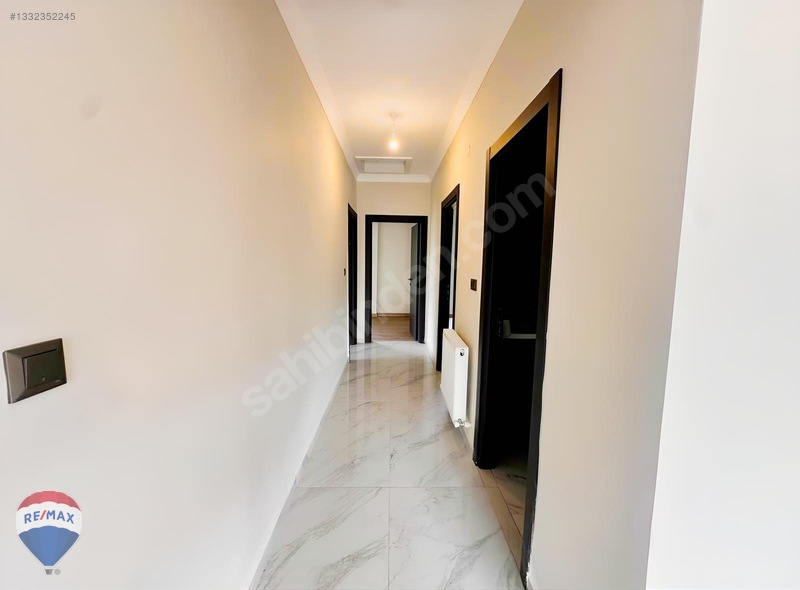 Remax Şaban Karakaş Tan Acil Satılık Müstakil Bahçeli Sıfır 3+1 — fotoğraf 17