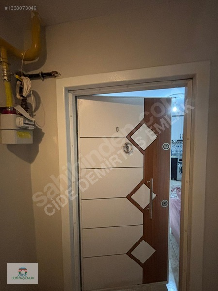 Cide Demirtaş Emlaktan Full Eşyalı Kiralık Daire — fotoğraf 3