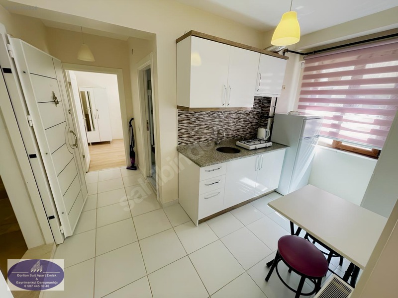 Espark Karşısı Full Esyalı Faturalar Dahil Tek Kişilik Kız Apart — fotoğraf 3