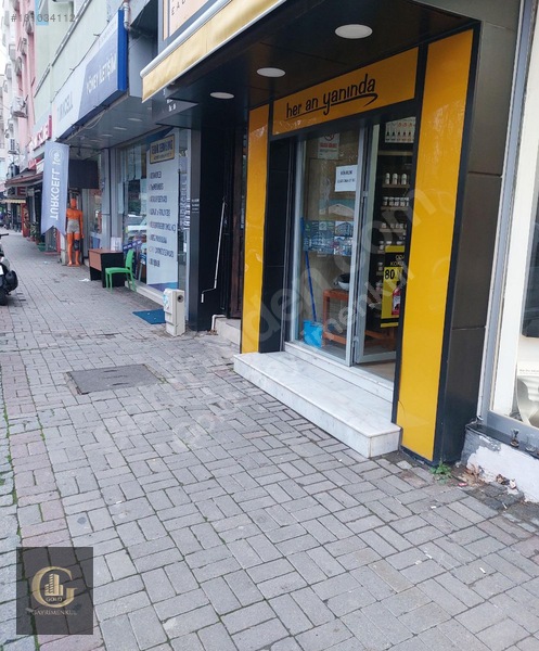 Pazar Yeri Karşışı Tam Merkezde Satılık Dükkan