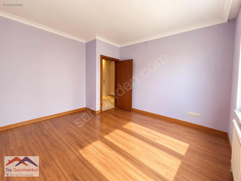 Uphill Court'ta Havuz Cepheli, 4+1, 155m² Kiralık Bakımlı Daire — fotoğraf 31