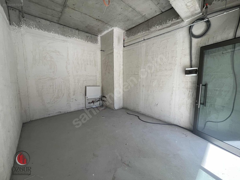 Özgür'den Yeni Şire Pazarında Kiralık Dükkan — fotoğraf 6